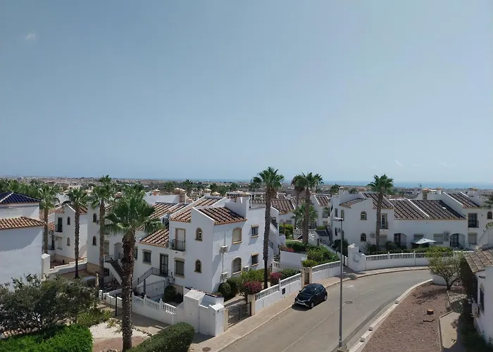 Charming Apartment In Front Of Villamartin Golf And Plaza