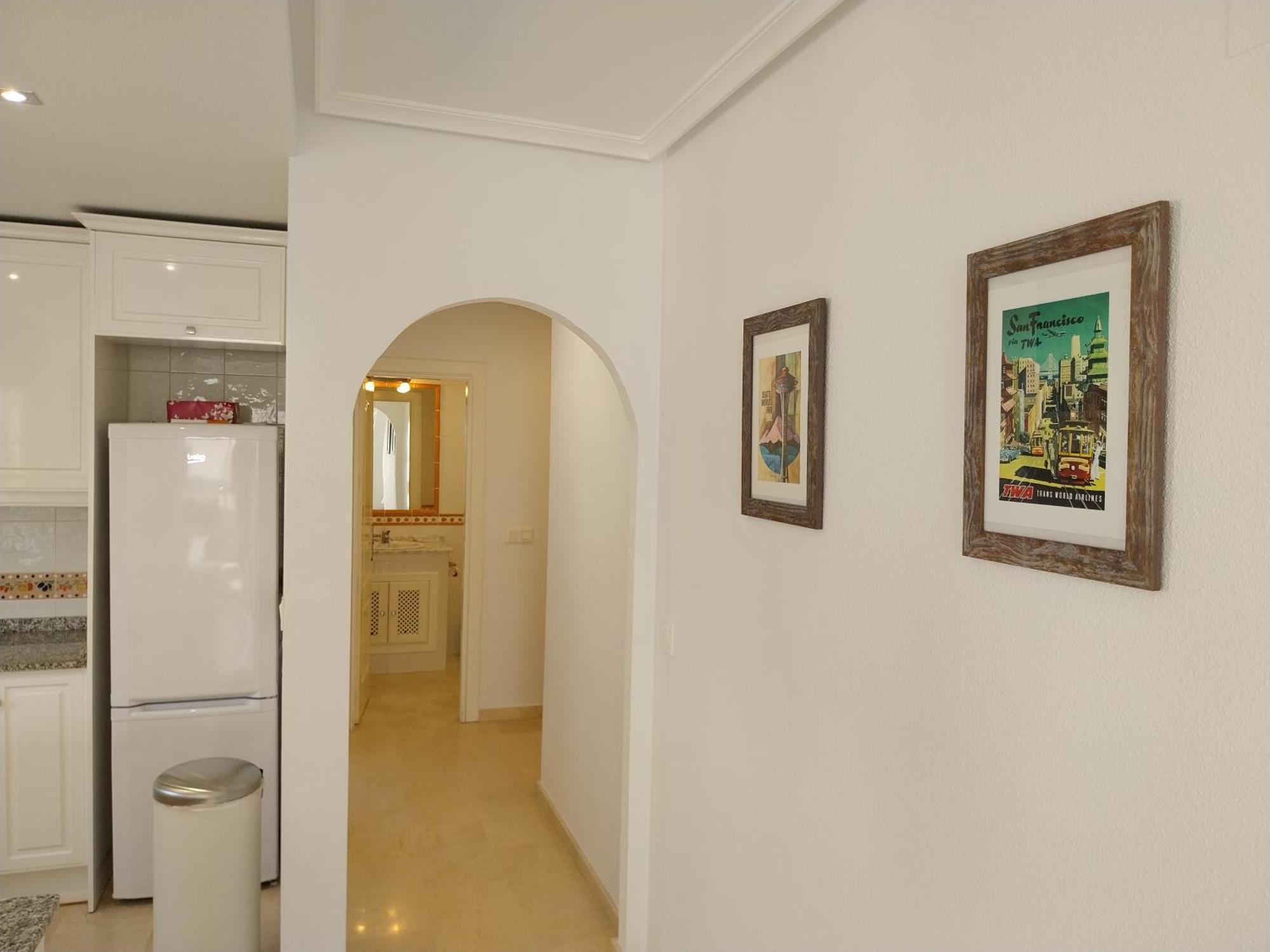 Charming In Front Of Golf And Plaza Apartment